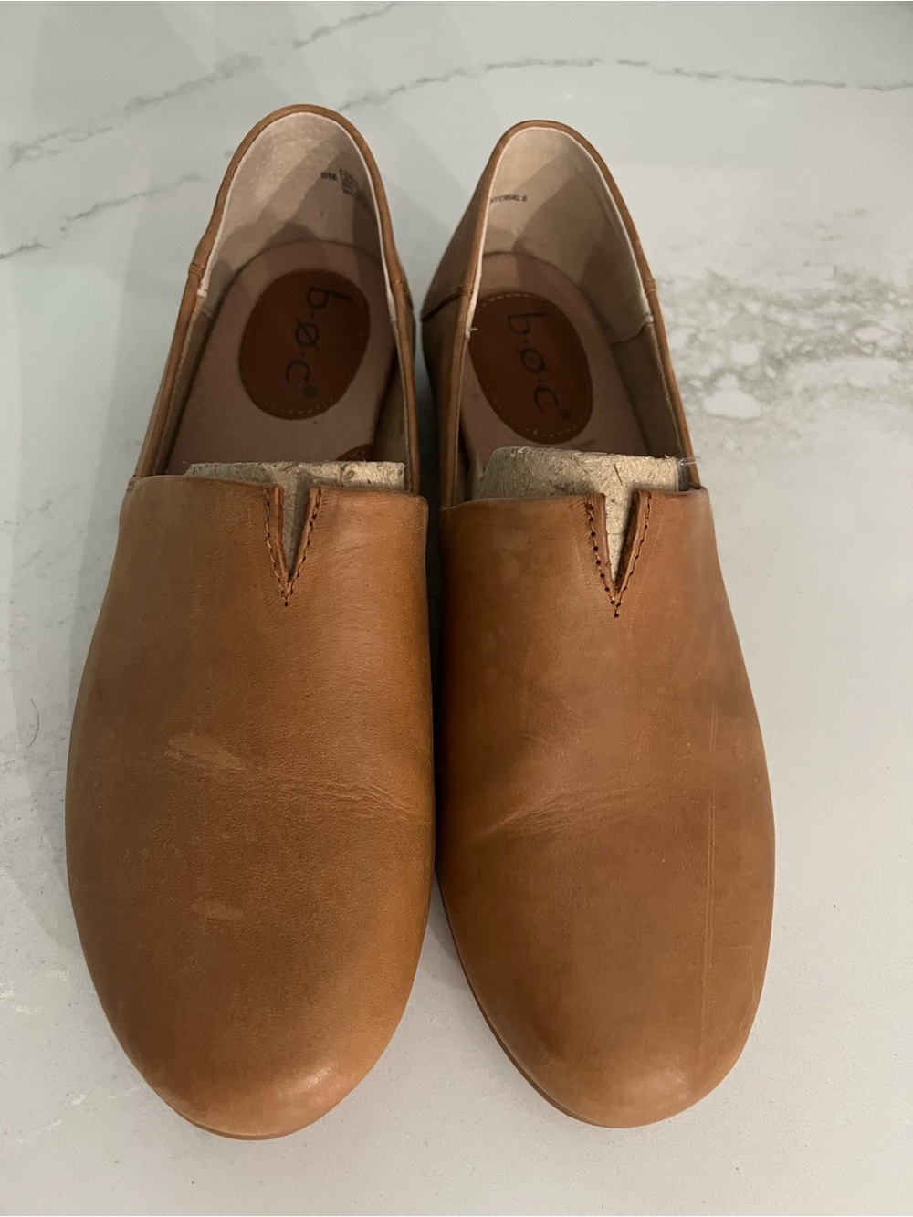 b.o.c. Tan Suree Leather Slip-On Loafers size 8
